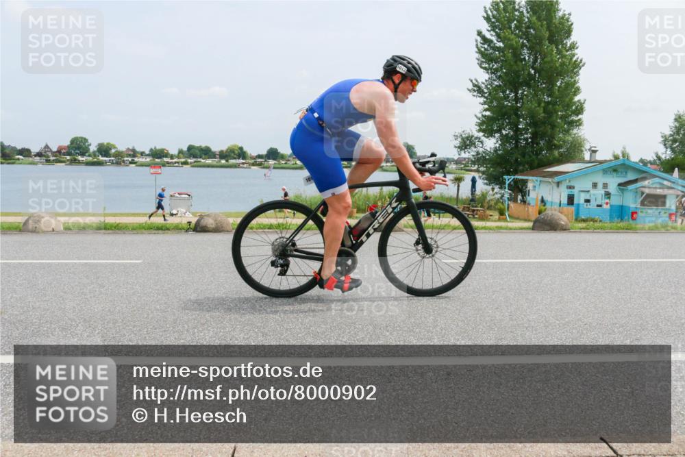 21.06.2025 - 27. Vierlanden-Triathlon H.Heesch http://msf.ph/oto/8000902 15.06.2025 12:34:35 Radfahren 891, 944, 1009, 1010, 1011, 1012, 1013 meine-sportfotos.de