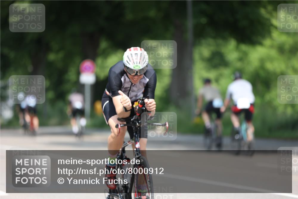 15.06.2025 - 7 Türme Triathlon Yannick Fuchs http://msf.ph/oto/8000912 15.06.2025 12:26:07 Radfahren 341 meine-sportfotos.de