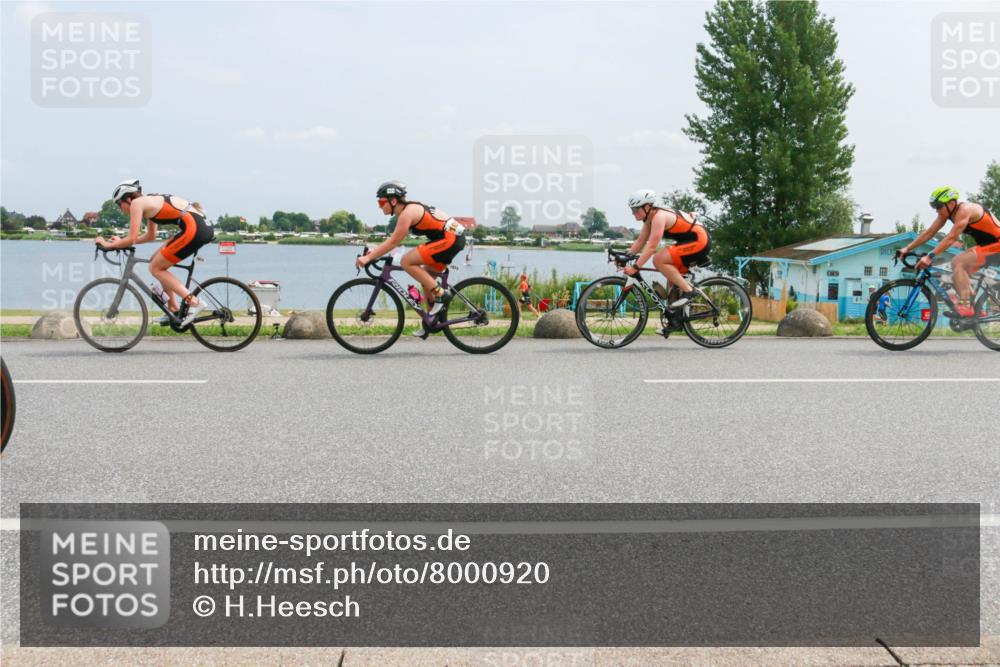 21.06.2025 - 27. Vierlanden-Triathlon H.Heesch http://msf.ph/oto/8000920 15.06.2025 12:34:43 Radfahren 911, 912, 1019, 1020, 1022, 1023, 1073, 1074, 1075, 1076 meine-sportfotos.de