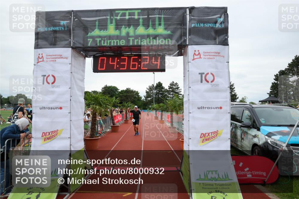 15.06.2025 - 7 Türme Triathlon Michael Strokosch http://msf.ph/oto/8000932 15.06.2025 14:36:24 Ziel 522 meine-sportfotos.de