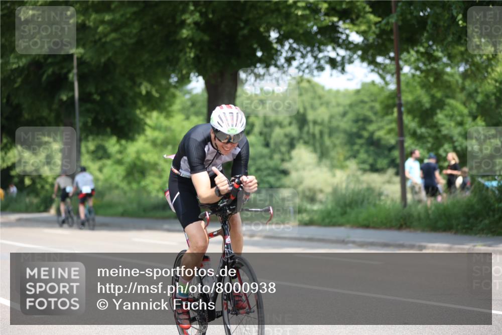 15.06.2025 - 7 Türme Triathlon Yannick Fuchs http://msf.ph/oto/8000938 15.06.2025 12:26:08 Radfahren 341, 665 meine-sportfotos.de