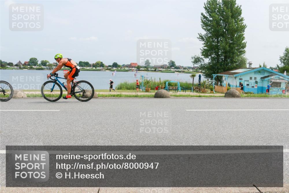 21.06.2025 - 27. Vierlanden-Triathlon H.Heesch http://msf.ph/oto/8000947 15.06.2025 12:34:43 Radfahren 911, 912, 1019, 1020, 1022, 1023, 1073, 1074, 1075, 1076 meine-sportfotos.de
