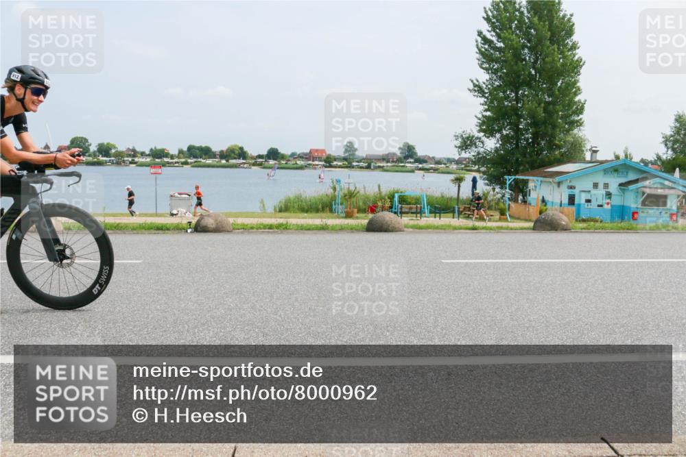 21.06.2025 - 27. Vierlanden-Triathlon H.Heesch http://msf.ph/oto/8000962 15.06.2025 12:34:45 Radfahren 911, 912, 1019, 1020, 1022, 1023, 1073, 1074, 1075, 1076 meine-sportfotos.de