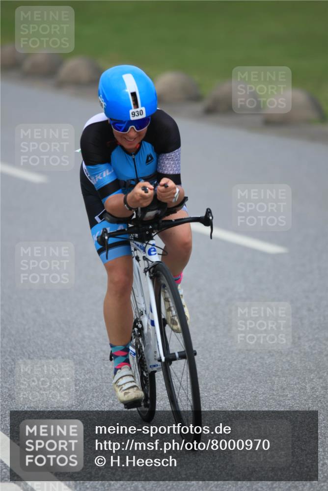 21.06.2025 - 27. Vierlanden-Triathlon H.Heesch http://msf.ph/oto/8000970 15.06.2025 12:37:15 Radfahren 930, 1078, 1079, 1080 meine-sportfotos.de