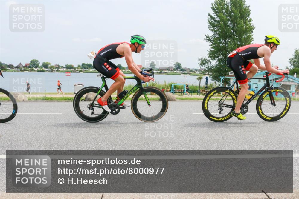 21.06.2025 - 27. Vierlanden-Triathlon H.Heesch http://msf.ph/oto/8000977 15.06.2025 12:34:46 Radfahren 911, 912, 1019, 1020, 1022, 1023, 1073, 1074, 1075, 1076 meine-sportfotos.de