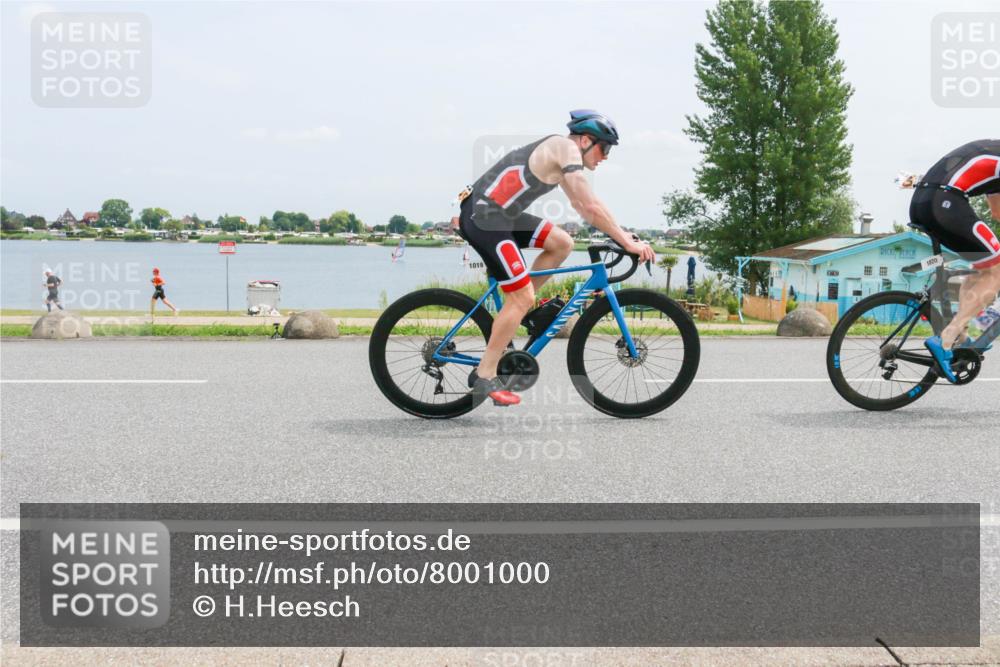 21.06.2025 - 27. Vierlanden-Triathlon H.Heesch http://msf.ph/oto/8001000 15.06.2025 12:34:47 Radfahren 912, 1019, 1020, 1022, 1023, 1073, 1074, 1075, 1076 meine-sportfotos.de