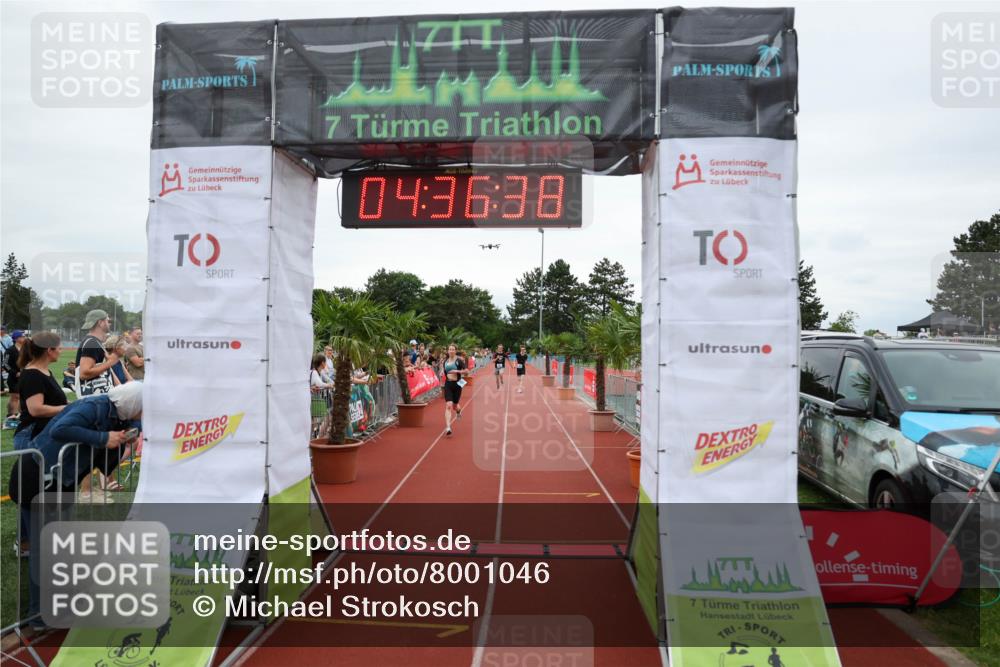 15.06.2025 - 7 Türme Triathlon Michael Strokosch http://msf.ph/oto/8001046 15.06.2025 14:36:38 Ziel 382, 555, 619 meine-sportfotos.de