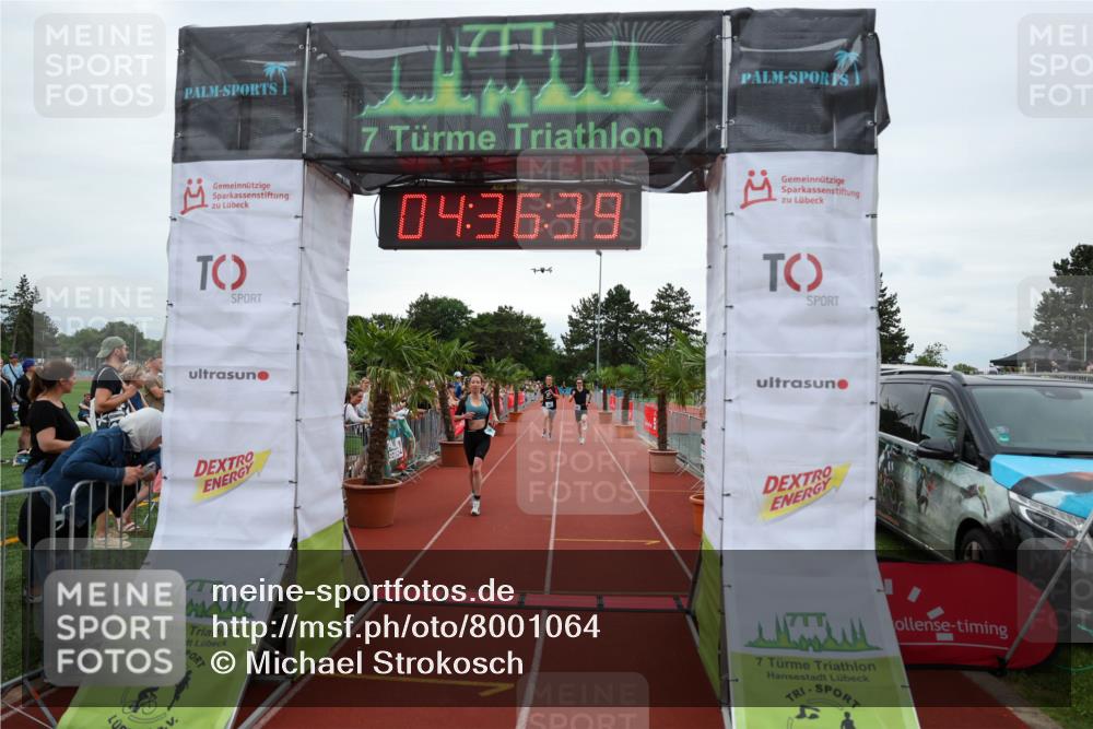 15.06.2025 - 7 Türme Triathlon Michael Strokosch http://msf.ph/oto/8001064 15.06.2025 14:36:39 Ziel 382, 555, 619 meine-sportfotos.de