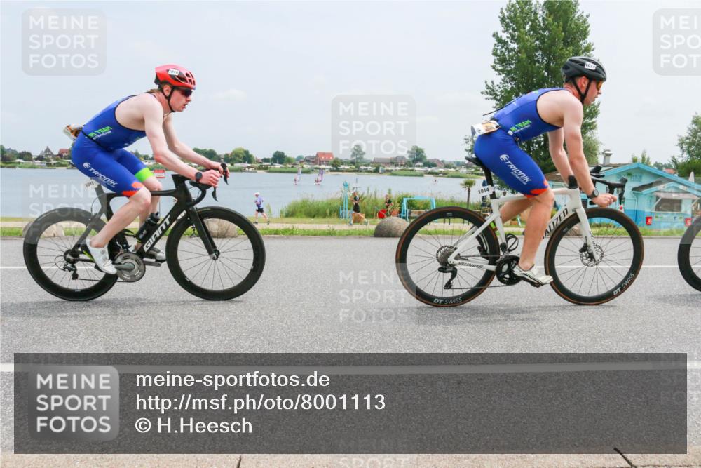21.06.2025 - 27. Vierlanden-Triathlon H.Heesch http://msf.ph/oto/8001113 15.06.2025 12:35:03 Radfahren 811, 1014, 1015, 1016, 1017, 1018 meine-sportfotos.de