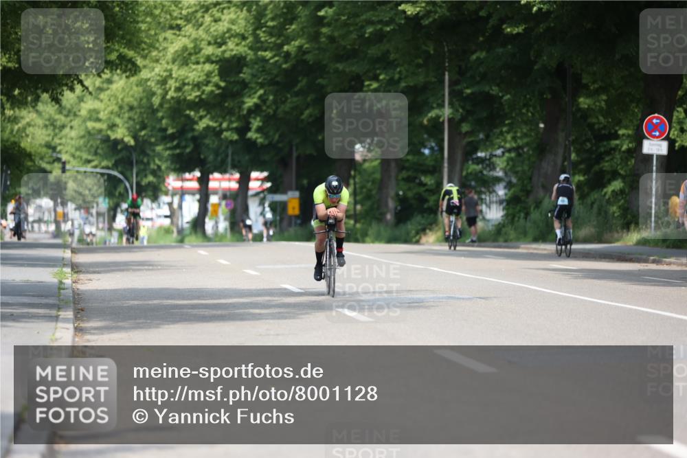 15.06.2025 - 7 Türme Triathlon Yannick Fuchs http://msf.ph/oto/8001128 15.06.2025 12:26:38 Radfahren 244, 580, 592 meine-sportfotos.de