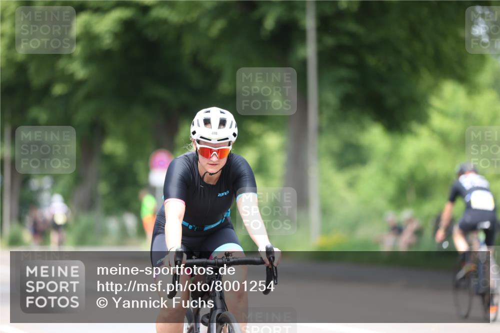 15.06.2025 - 7 Türme Triathlon Yannick Fuchs http://msf.ph/oto/8001254 15.06.2025 13:15:26 Radfahren 408, 477, 482, 629, 749, 753, 808, 898, 979, 1036, 1050, 1160, 1196 meine-sportfotos.de