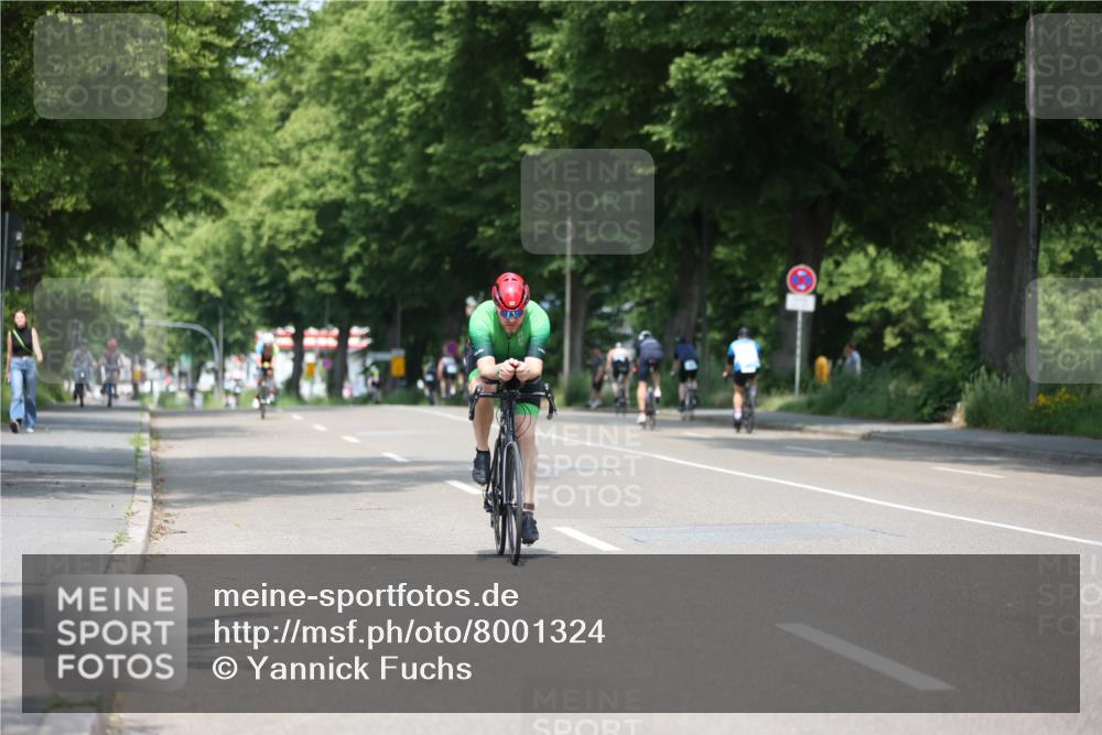 15.06.2025 - 7 Türme Triathlon Yannick Fuchs http://msf.ph/oto/8001324 15.06.2025 12:26:46 Radfahren 252, 270, 327, 386, 390, 454, 473 meine-sportfotos.de