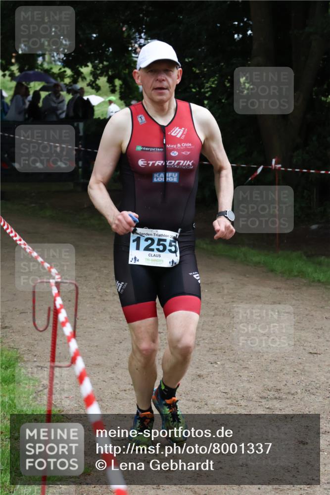 21.06.2025 - 27. Vierlanden-Triathlon Lena Gebhardt http://msf.ph/oto/8001337 15.06.2025 14:05:20 Laufen 20, 1255, 114 meine-sportfotos.de