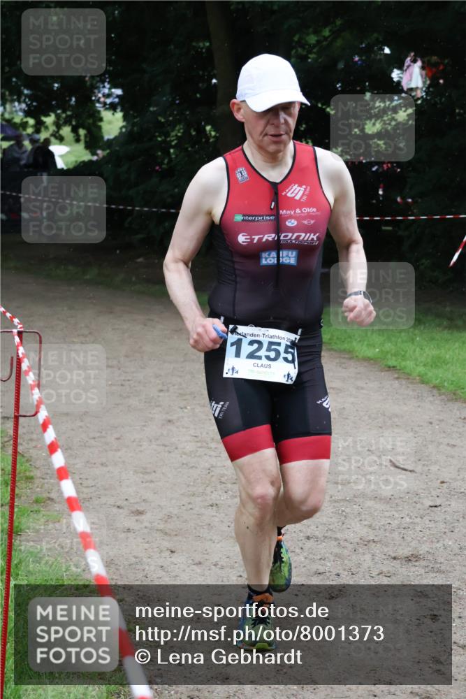 21.06.2025 - 27. Vierlanden-Triathlon Lena Gebhardt http://msf.ph/oto/8001373 15.06.2025 14:05:20 Laufen 20, 1255 meine-sportfotos.de