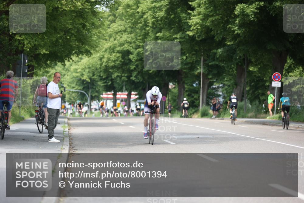 15.06.2025 - 7 Türme Triathlon Yannick Fuchs http://msf.ph/oto/8001394 15.06.2025 13:15:30 Radfahren 477, 629, 749, 808, 898, 979, 1036, 1050 meine-sportfotos.de