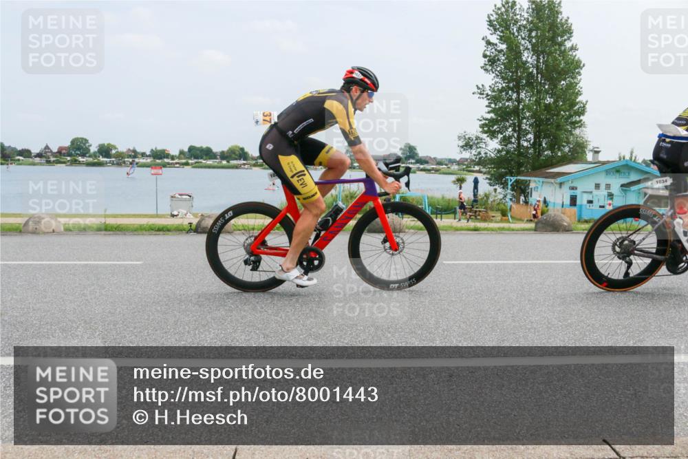 21.06.2025 - 27. Vierlanden-Triathlon H.Heesch http://msf.ph/oto/8001443 15.06.2025 12:37:02 Radfahren 754, 927, 978, 1034, 1035, 1036, 1037, 1038 meine-sportfotos.de