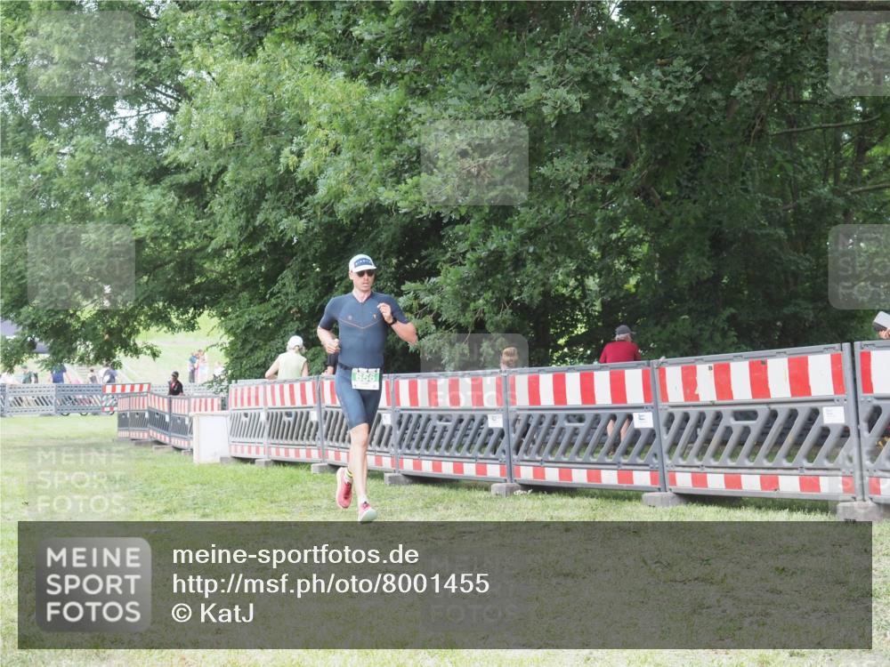 21.06.2025 - 27. Vierlanden-Triathlon KatJ http://msf.ph/oto/8001455 15.06.2025 12:55:06 Ziel 116, 656 meine-sportfotos.de