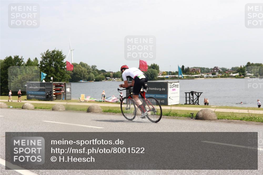 21.06.2025 - 27. Vierlanden-Triathlon H.Heesch http://msf.ph/oto/8001522 15.06.2025 11:45:25 Radfahren 723, 794, 797, 841, 947 meine-sportfotos.de