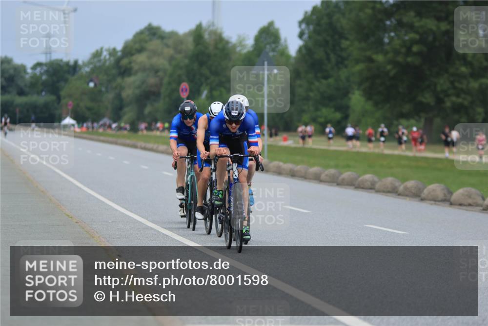 21.06.2025 - 27. Vierlanden-Triathlon H.Heesch http://msf.ph/oto/8001598 15.06.2025 12:38:50 Radfahren 1039, 1040, 1042, 1043, 1044, 1045, 1046, 1047, 1048 meine-sportfotos.de