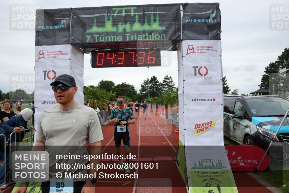 15.06.2025 - 7 Türme Triathlon Michael Strokosch http://msf.ph/oto/8001601 15.06.2025 14:37:36 Ziel 386, 585, 607 meine-sportfotos.de