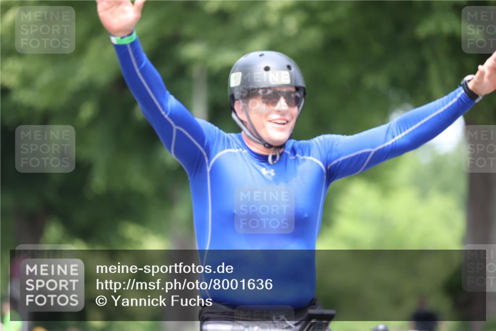 15.06.2025 - 7 Türme Triathlon Yannick Fuchs http://msf.ph/oto/8001636 15.06.2025 13:15:52 Radfahren 326, 418, 487, 666, 752, 788 meine-sportfotos.de