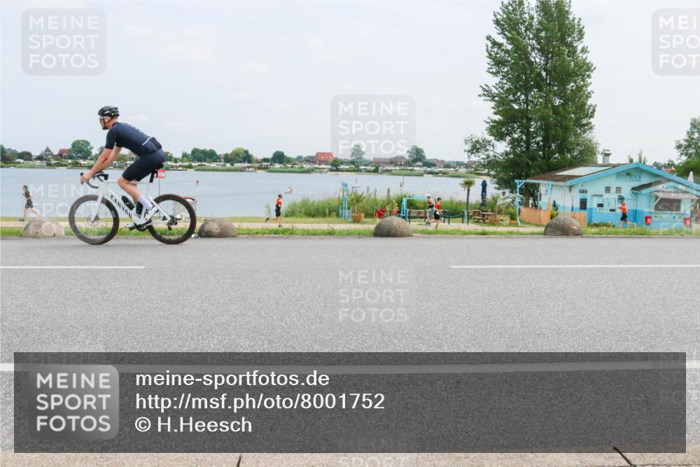 21.06.2025 - 27. Vierlanden-Triathlon H.Heesch http://msf.ph/oto/8001752 15.06.2025 12:38:20 Radfahren  meine-sportfotos.de
