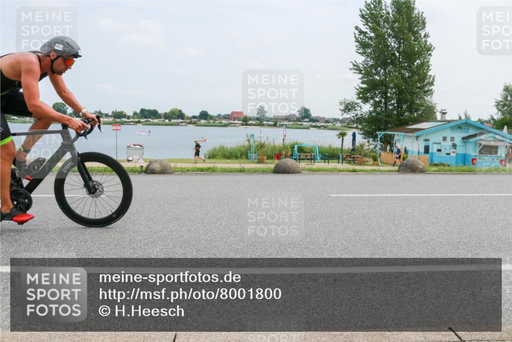 21.06.2025 - 27. Vierlanden-Triathlon H.Heesch http://msf.ph/oto/8001800 15.06.2025 12:38:33 Radfahren 804, 1029, 1030, 1031, 1032, 1033 meine-sportfotos.de