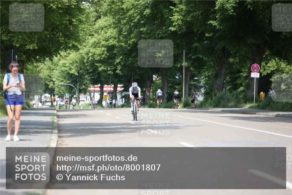 15.06.2025 - 7 Türme Triathlon Yannick Fuchs http://msf.ph/oto/8001807 15.06.2025 12:29:08 Radfahren 353, 596 meine-sportfotos.de