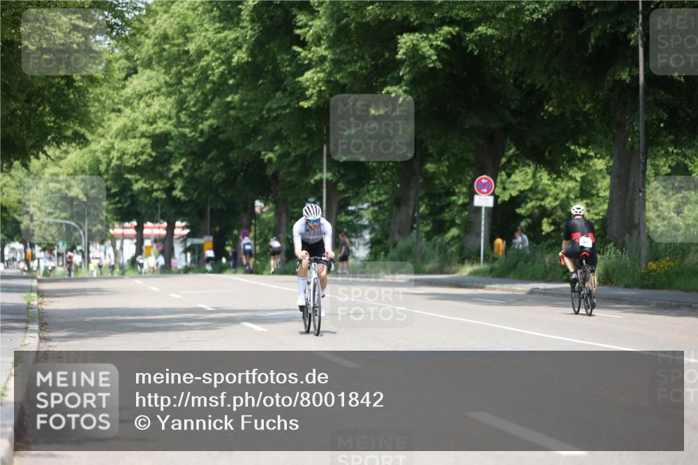 15.06.2025 - 7 Türme Triathlon Yannick Fuchs http://msf.ph/oto/8001842 15.06.2025 12:29:10 Radfahren 353, 596 meine-sportfotos.de