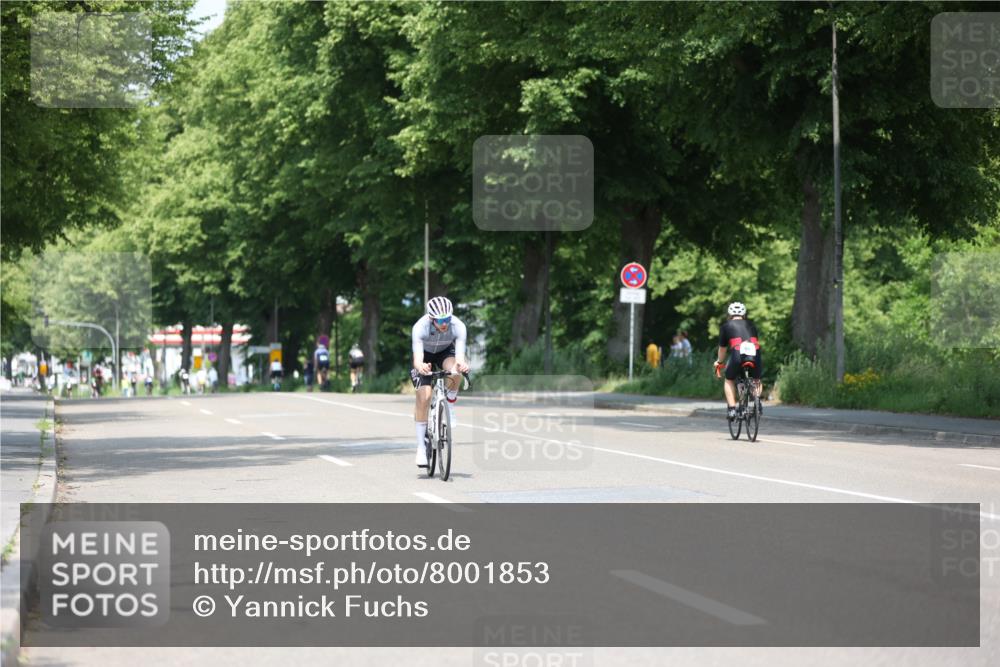 15.06.2025 - 7 Türme Triathlon Yannick Fuchs http://msf.ph/oto/8001853 15.06.2025 12:29:10 Radfahren 353, 596 meine-sportfotos.de