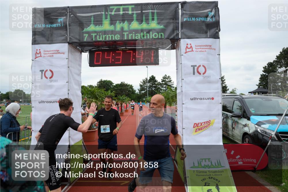 15.06.2025 - 7 Türme Triathlon Michael Strokosch http://msf.ph/oto/8001858 15.06.2025 14:37:41 Ziel 386, 585, 607, 1170 meine-sportfotos.de