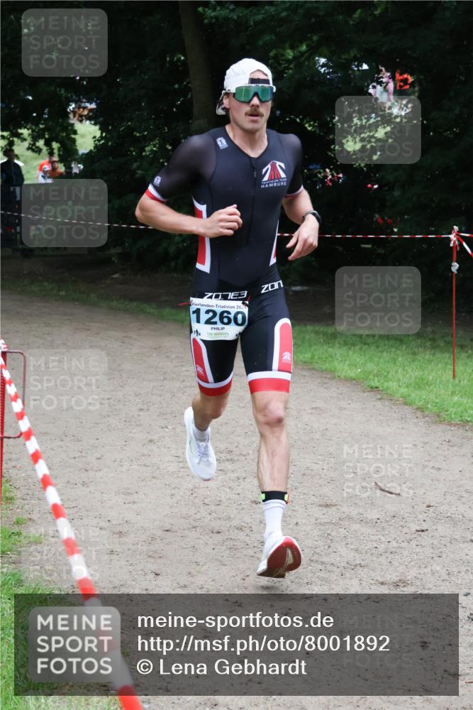 21.06.2025 - 27. Vierlanden-Triathlon Lena Gebhardt http://msf.ph/oto/8001892 15.06.2025 14:07:11 Laufen 2025, 1260 meine-sportfotos.de