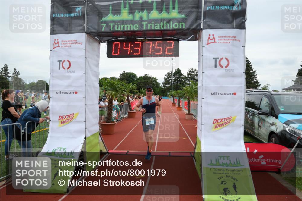 15.06.2025 - 7 Türme Triathlon Michael Strokosch http://msf.ph/oto/8001979 15.06.2025 14:37:51 Ziel 353, 440, 662, 1170 meine-sportfotos.de