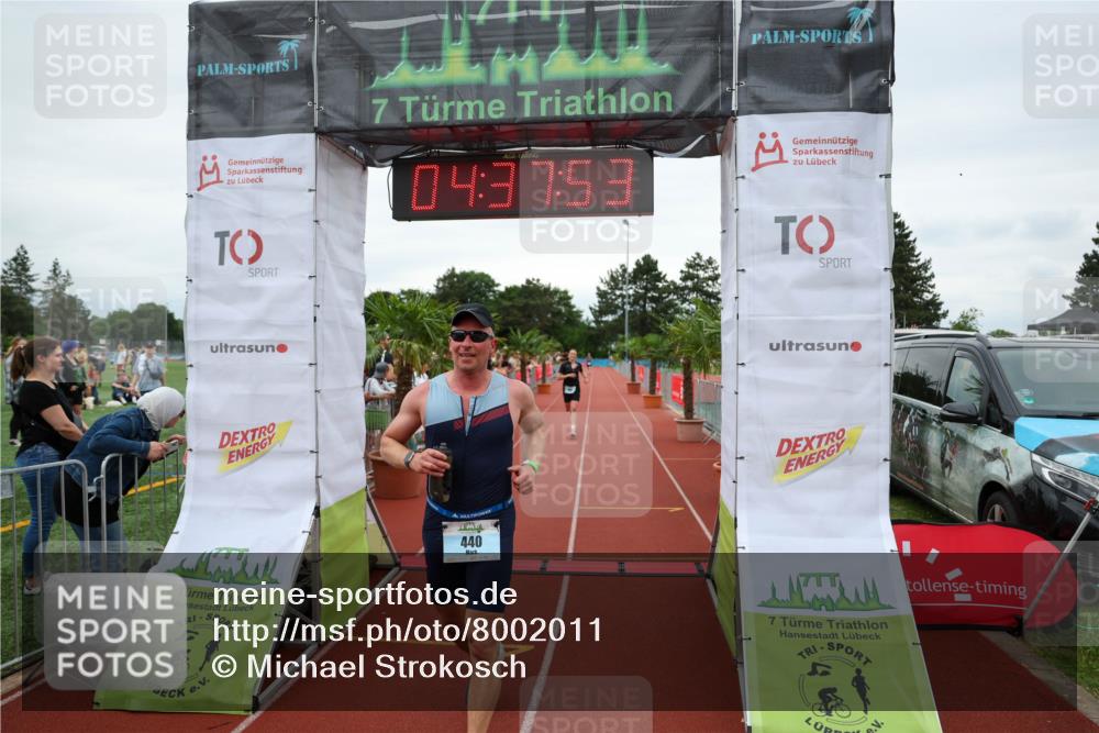 15.06.2025 - 7 Türme Triathlon Michael Strokosch http://msf.ph/oto/8002011 15.06.2025 14:37:52 Ziel 353, 440, 662, 1170 meine-sportfotos.de