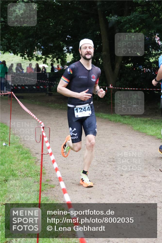 21.06.2025 - 27. Vierlanden-Triathlon Lena Gebhardt http://msf.ph/oto/8002035 15.06.2025 14:07:30 Laufen 2025, 1244, 14 meine-sportfotos.de