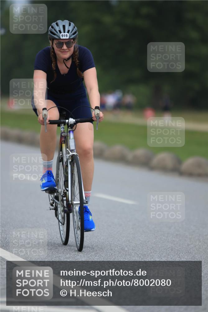 21.06.2025 - 27. Vierlanden-Triathlon H.Heesch http://msf.ph/oto/8002080 15.06.2025 12:40:33 Radfahren 919, 967, 1093, 1094, 1095, 1096 meine-sportfotos.de