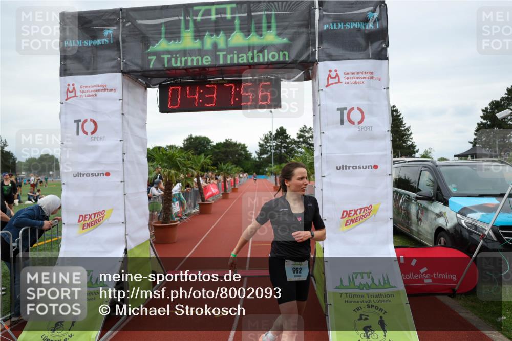 15.06.2025 - 7 Türme Triathlon Michael Strokosch http://msf.ph/oto/8002093 15.06.2025 14:37:56 Ziel 440, 662 meine-sportfotos.de