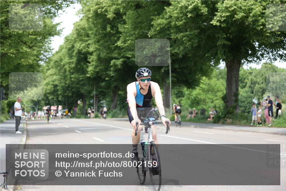 15.06.2025 - 7 Türme Triathlon Yannick Fuchs http://msf.ph/oto/8002159 15.06.2025 13:16:02 Radfahren 213, 236, 258, 326, 368, 565, 645, 781, 903, 905, 1179 meine-sportfotos.de