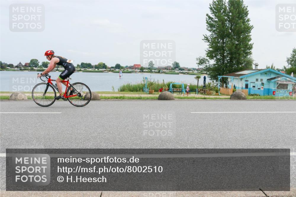 21.06.2025 - 27. Vierlanden-Triathlon H.Heesch http://msf.ph/oto/8002510 15.06.2025 12:41:05 Radfahren 1081, 1082, 1083, 1084 meine-sportfotos.de