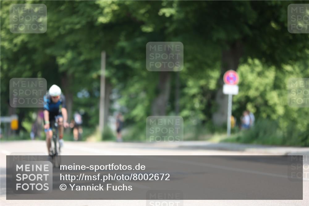15.06.2025 - 7 Türme Triathlon Yannick Fuchs http://msf.ph/oto/8002672 15.06.2025 12:30:13 Radfahren 218, 303, 582 meine-sportfotos.de