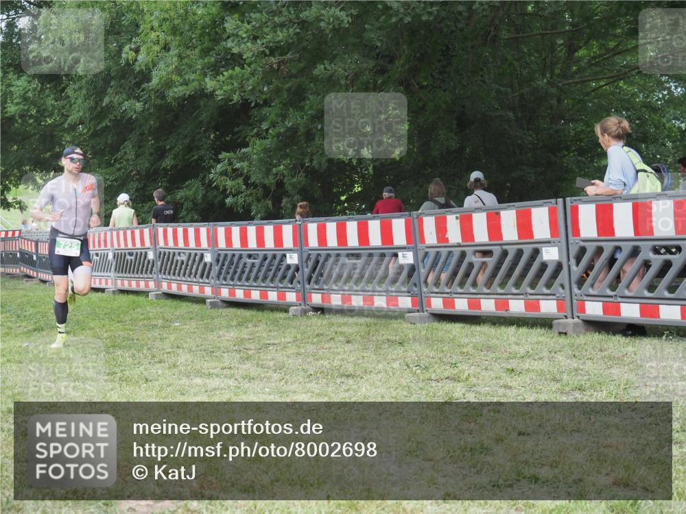 21.06.2025 - 27. Vierlanden-Triathlon KatJ http://msf.ph/oto/8002698 15.06.2025 12:56:39 Ziel 725, 1004, 1006, 1007, 1008 meine-sportfotos.de
