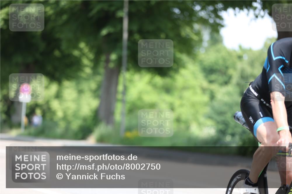 15.06.2025 - 7 Türme Triathlon Yannick Fuchs http://msf.ph/oto/8002750 15.06.2025 12:30:16 Radfahren 218, 303, 582 meine-sportfotos.de