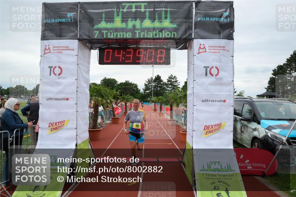 15.06.2025 - 7 Türme Triathlon Michael Strokosch http://msf.ph/oto/8002882 15.06.2025 14:39:08 Ziel 765 meine-sportfotos.de