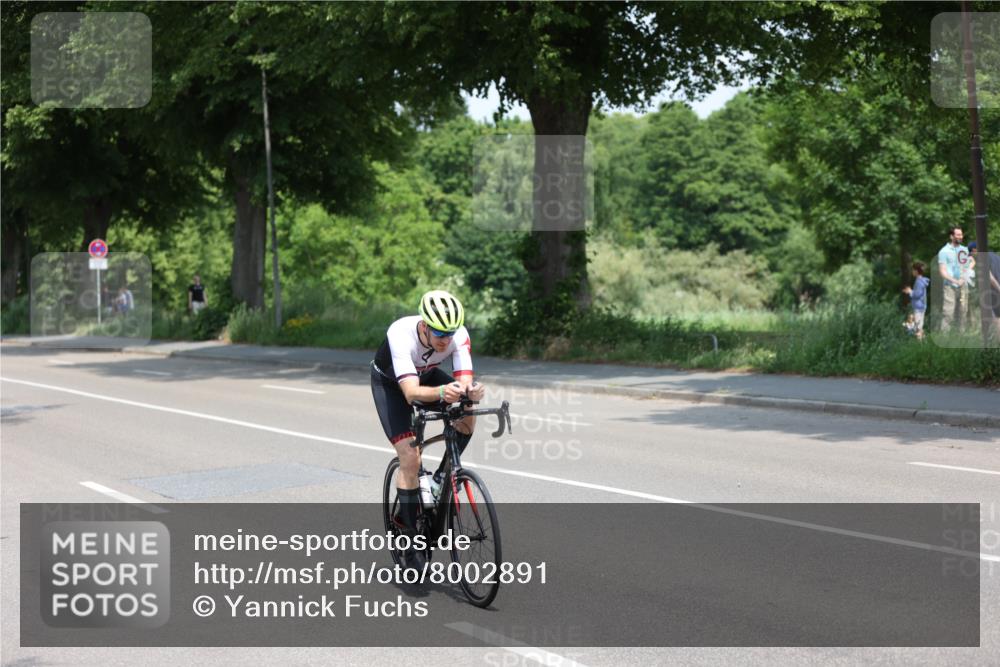 15.06.2025 - 7 Türme Triathlon Yannick Fuchs http://msf.ph/oto/8002891 15.06.2025 12:30:57 Radfahren 286, 320 meine-sportfotos.de