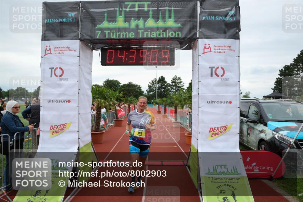 15.06.2025 - 7 Türme Triathlon Michael Strokosch http://msf.ph/oto/8002903 15.06.2025 14:39:08 Ziel 765 meine-sportfotos.de