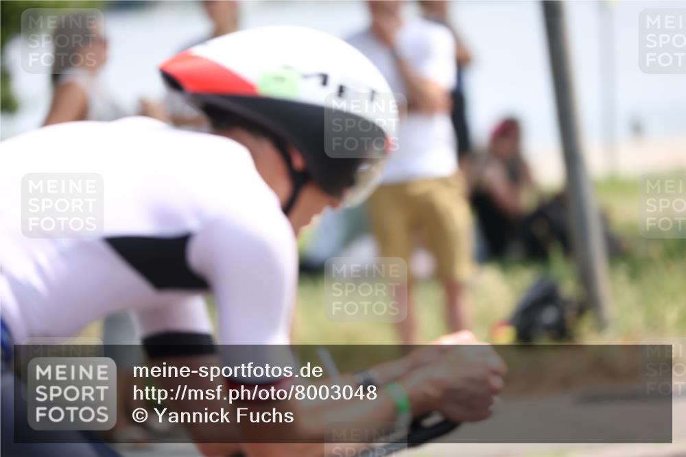 15.06.2025 - 7 Türme Triathlon Yannick Fuchs http://msf.ph/oto/8003048 15.06.2025 12:31:55 Radfahren 218, 303, 321 meine-sportfotos.de