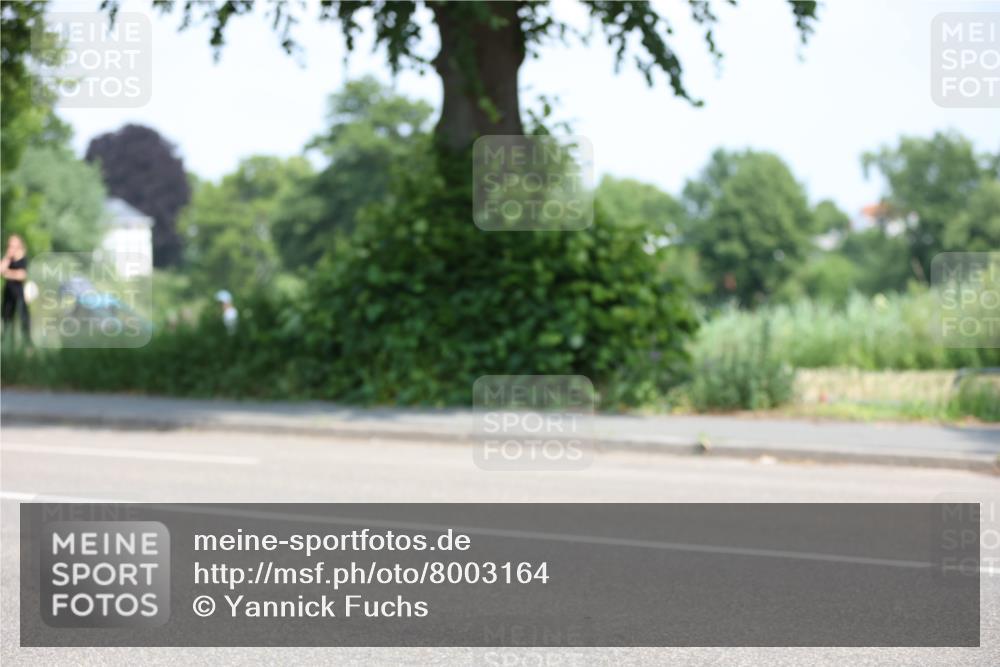 15.06.2025 - 7 Türme Triathlon Yannick Fuchs http://msf.ph/oto/8003164 15.06.2025 12:32:27 Radfahren 200, 282, 286 meine-sportfotos.de