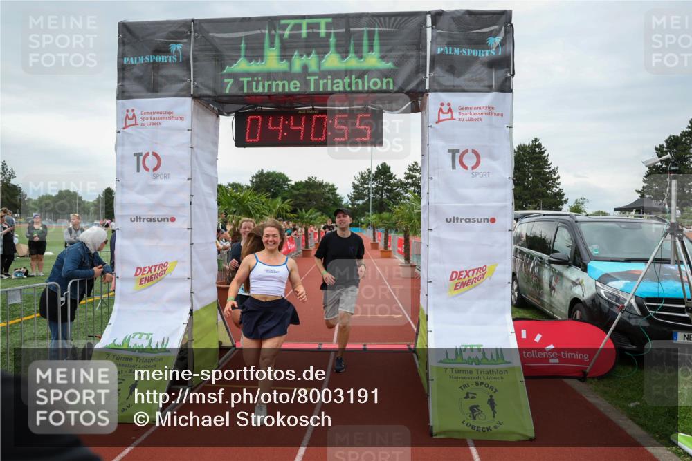 15.06.2025 - 7 Türme Triathlon Michael Strokosch http://msf.ph/oto/8003191 15.06.2025 14:40:55 Ziel 415, 487, 641 meine-sportfotos.de