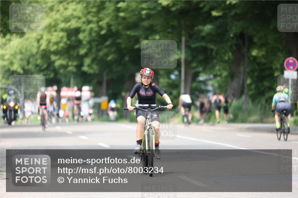15.06.2025 - 7 Türme Triathlon Yannick Fuchs http://msf.ph/oto/8003234 15.06.2025 13:16:47 Radfahren 291, 401, 533, 737, 748, 830, 970 meine-sportfotos.de