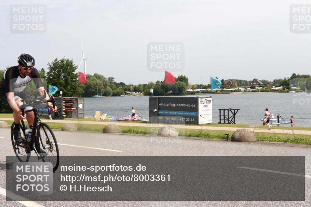 21.06.2025 - 27. Vierlanden-Triathlon H.Heesch http://msf.ph/oto/8003361 15.06.2025 11:48:04 Radfahren  meine-sportfotos.de